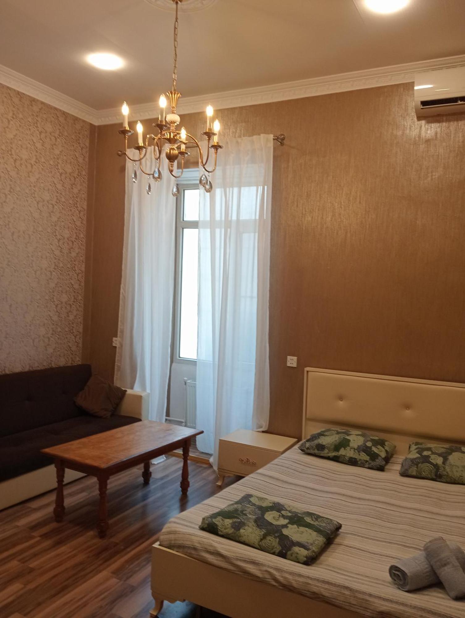Apartment On The Delara Aliyeva Street Baku Exteriör bild